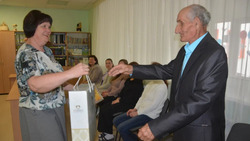 Житель райцентра Красное Николай Головин отметил 75-летний юбилей