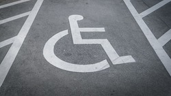 Прокуратура Красненского района выявила нарушения прав инвалидов на автостоянке возле больницы