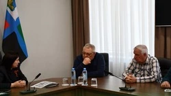 Алексеевские чернобыльцы встретились с главой администрации Алексеевского округа
