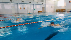 Алексеевцы провели соревнования по плаванию среди коллективов предприятий и организаций