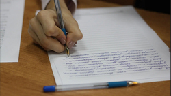 Белгородский департамент утвердил время написания итогового сочинения для школьников