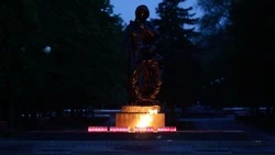 Вячеслав Гладков отдал дань памяти погибшим в годы Великой Отечественной войны 