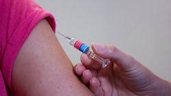 Депзрав намерен открыть межрайонный центр вакцинации от COVID-19 на базе Алексеевской ЦРБ