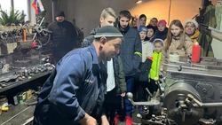 Большовские школьники посетили агрофирму «Красненская»