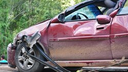 Несовершеннолетняя пассажирка пострадала в автомобильной аварии в Алексеевке
