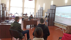 Глава администрации села Красного Алексеевского горокруга встретилась с молодёжью