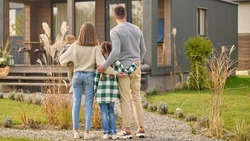 40 многодетных семей региона обеспечат жильём власти Белгородской области в 2025 году