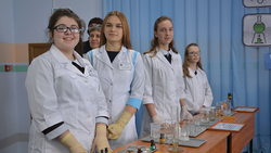 Юные изобретатели Красненского района встретились на выставке «Прикоснись к науке»