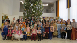 Маленькие алексеевцы стали участниками архиерейской Рождественской ёлки