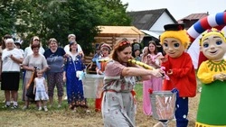 «От колоска до каравая». Фестиваль крестьянского труда и быта прошёл в Глуховке Алексеевского округа