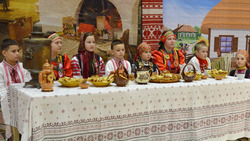 Юные алексеевские фольклористы набрались опыта у гостей из областного центра