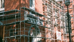 Специалисты апробируют применение энергосберегающего фасадного покрытия при ремонте домов