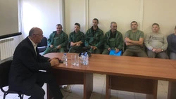 Представители администрации Красненского района провели встречу с сотрудниками агрокомпании