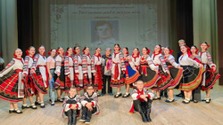 Цвети, букет из «васильков»! Как алексеевцы провели первый фестиваль русского народного танца