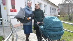 Красненские родители смогут взять вещи на прокат для новорожденных малышей 