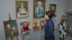 Персональная выставка Валентины Нежевенко открылась в Алексеевском доме ремёсел