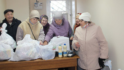 Совет женщин Красненского района организовал работу по оказанию помощи семьям участников СВО