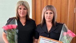 Алексеевские специалисты отдела по делам несовершеннолетних отметили профессиональный праздник