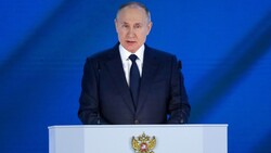 Владимир Путин рекомендовал школьникам получать информацию из проверенных источников