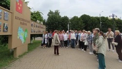 Старооскольцы приехали в гости к красненцам благодаря губернаторской программе