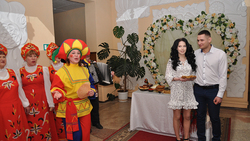 Алексеевский ЗАГС провёл две торжественные регистрации брака на масленичной неделе