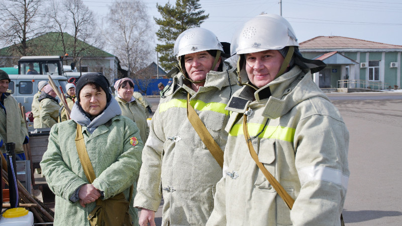 Смотр противопожарной техники прошёл в Красненском районе