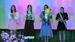 Шоу-программа «Королева Осень 2024» прошла в райцентре Красное