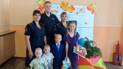 Алексеевские полицейские помогли детям из многодетных семей