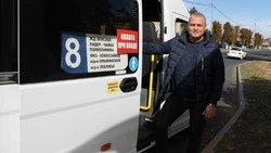 Маршрут, как нить, ведёт вперёд. Как алексеевский водитель трудится на благо земляков