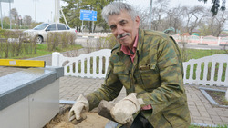 Житель Красненского района помог благоустроить Готовское сельское поселение