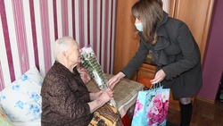 Алексеевская труженица тыла отметила 90-летний юбилей