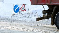 Глава региона поручил службам в первую очередь очищать от снега 109 участков дорог