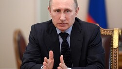 Владимир Путин попросил губернатора помочь кадрами другим регионам и федеральному центру