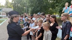 Алексеевские полицейские побывали в гостях у детей в летнем лагере «Солнышко»