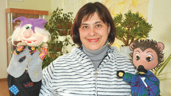 Наталья Федосова создала для лесноуколовских детей Красненского района кукольный театр 
