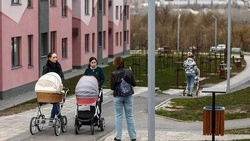 Вячеслав Гладков: «Приняли решение о продлении господдержки студенческим семьям»