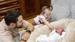 Белгородские семьи узнали условия получения единовременного пособия при рождении третьего ребёнка 