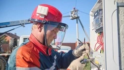 Энергетики модернизируют электросетевые коммуникации в 65 населённых пунктах Белгородской области