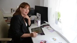 Вдохновлённая мечтой. Как жительница Алексеевки стала фэшн и ивент-иллюстратором