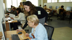 Красненские пенсионеры показали компьютерные знания на областном чемпионате