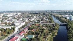 Белгородский губернатор и глава администрации Алексеевского округа поздравили жителей с Днём города