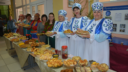 Фестиваль «Земский вкус мёда» собрал гостей в селе Новоуколове Красненского района