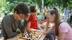 Красненцы провели турнир в Международный день шахмат