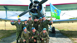 Курсанты красненских военно-патриотических клубов совершили прыжки с парашютами