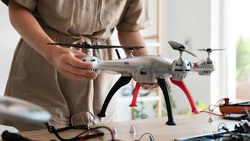 Белгородцев пригласили получить новую профессию в сфере беспилотных авиасистем