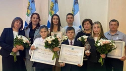 Четыре алексеевских школьника стали обладателями Губернаторской стипендии