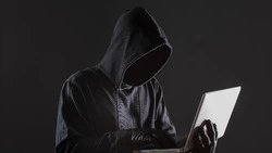 Почти 4 миллиона рублей украли у молодого алексеевца мошенники