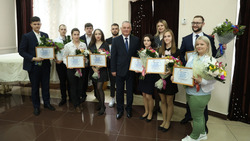 Лучшие белгородские студенты получили стипендии от фонда «Поколение» 