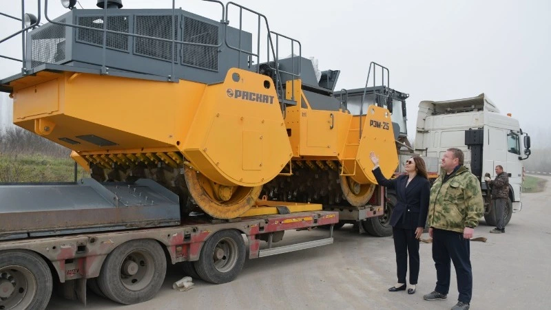 Алексеевское предприятие «Спецэкотранс» приобрело новую машину для утилизации отходов