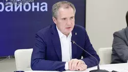 Вячеслав Гладков начал большую прямую линию
